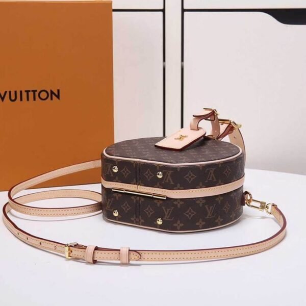 AD8DB8AB-0C39-4A0F-36BA-FF3296D14741.jpg Louis Vuitton Petite Boite Chapeau