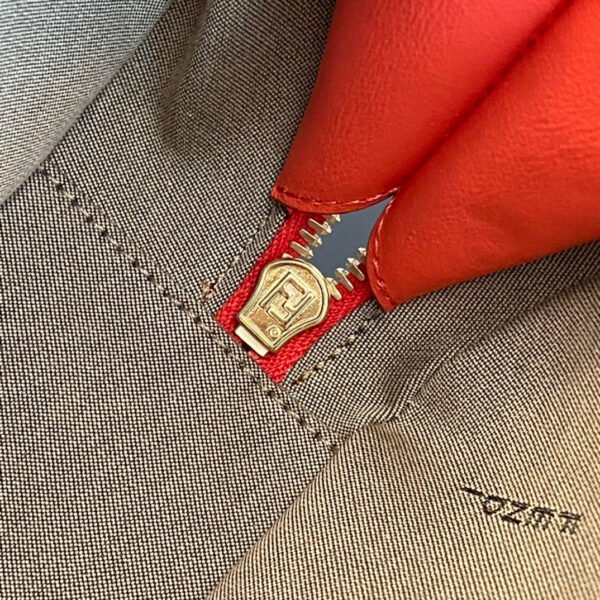 AF24CA87-71CE-B747-1BB9-C4C85D27BD03.jpg Fendi Mini Camera case Bag