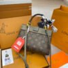 B0BB954E-9C4D-8C78-2030-16CABAFA95AD_2800ceba-6777-4a51-aa7b-d28bd514f768.jpg Monogram Locky BB Laurier
