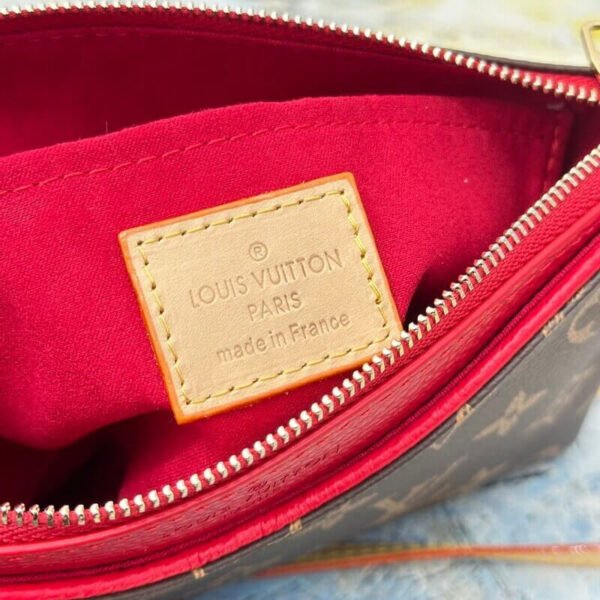 B208CE33-2C2B-A6AA-3107-91D1CFE02FA8.jpg Louis Vuitton Pallas Clutch M41638