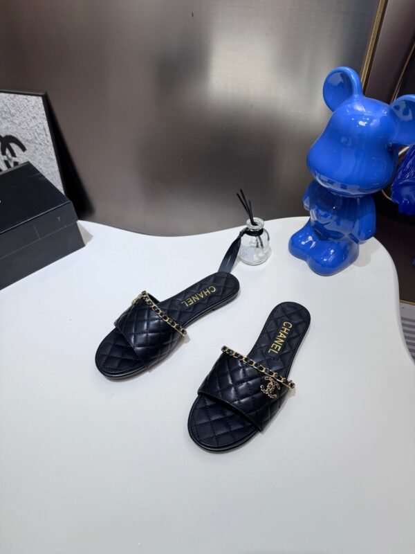 Chanel Women's Logo 25ss CC Sandal