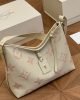 B337428A-9649-1A52-B3AE-8A2AEF5161DF.jpg Louis Vuitton M24141 CarryAll PM