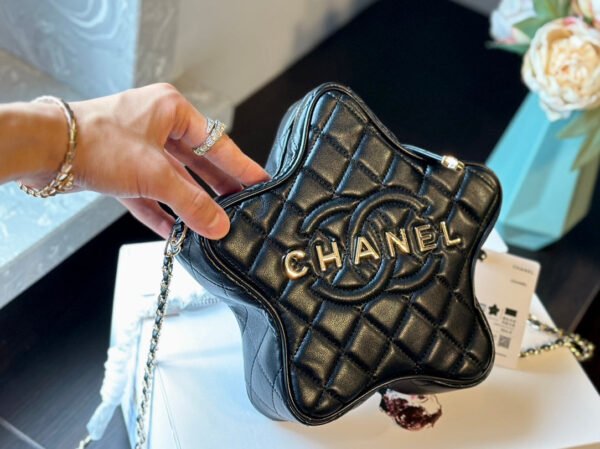 Leather handbag - Gold