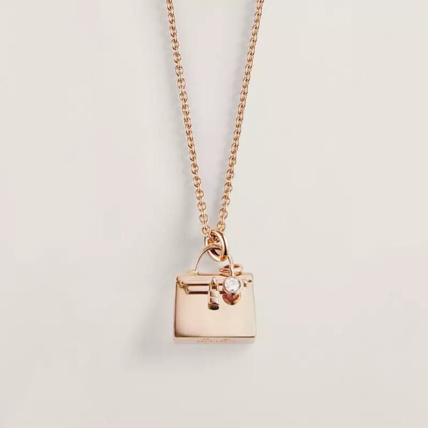 Amulettes Kelly pendant