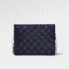 B8E10DAC-B458-626E-C192-F532C3A25E92.png Louis Vuitton Coussin PM M21282