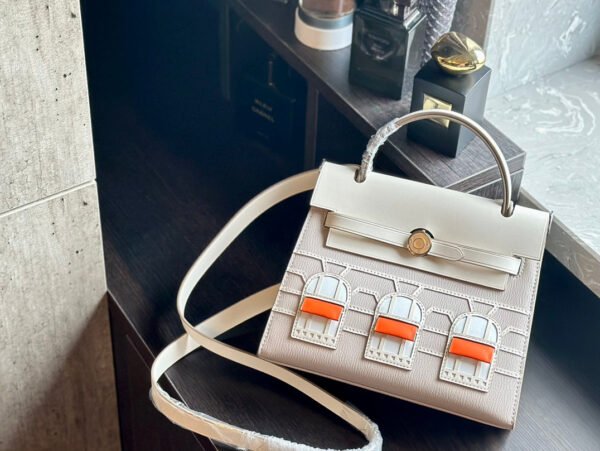 Kelly 22 Bag - Black