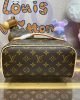 B935FAFD-5AF5-2CCC-B383-91855AF42926.jpg Louis Vuitton Toiletry Bag M11750