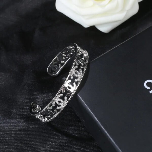 BBC47BF4-F6CA-4404-3CD9-448B413436D1.jpg CC Bracelet 0010