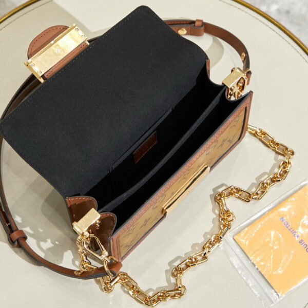 Louis Vuitton M46757 Dauphine East West