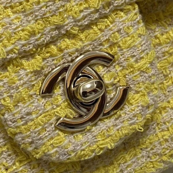 BCCA7CC8-6AB6-7AC2-280D-4FDB75B6B232.jpg Chanel Class-Flap Bag In Yellow Tweed 1112