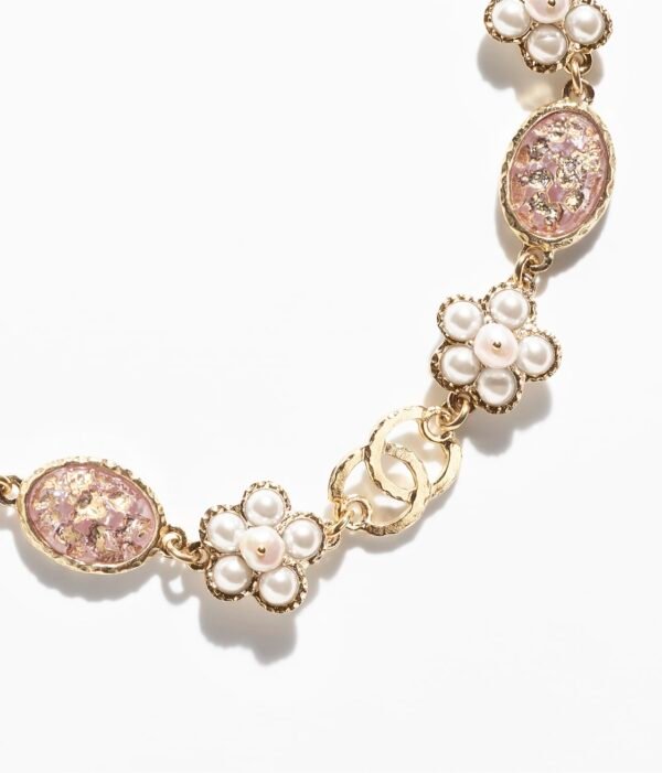 BE80D6AA-A4F7-2D07-9B3C-FD04196F8F2C.jpg CHOKER