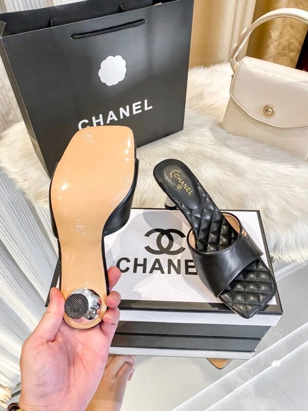 Chanel Women's Logo 25ss CC Sandal