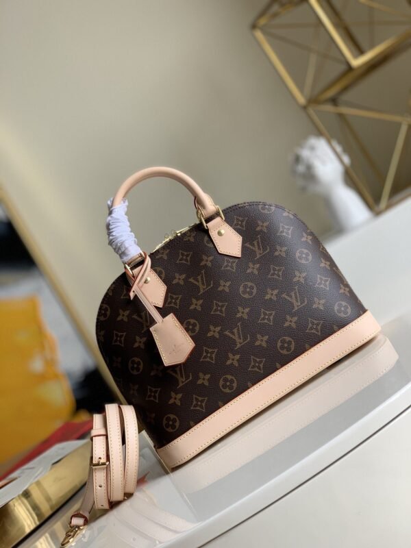 C0201319-6D48-E140-35B3-8E9D9B7814CD.jpg Louis Vuitton Alma PM M53151