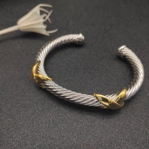 X Classic Cable Station Bracelet Sterling Silver with 14K Yellow Gold, 7mm