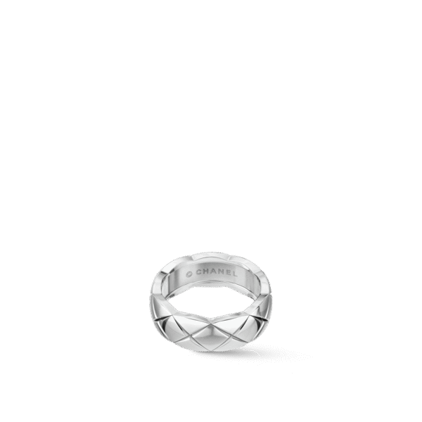 COCO CRUSH RING Quilted motif, small version, 18K white gold - 6
