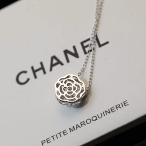 C1AF39A7-109A-2109-B1B7-4A3768714655.jpg cc Necklace