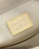 C2A13782-09B6-0971-8D20-B9F49C90DB37.jpg Louis Vuitton Cosmetic Pouch MM M46579
