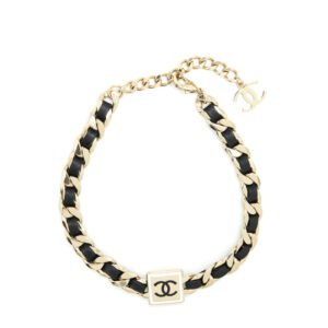 SQUARE CC LEATHER CHAIN CHOKER BLACK AND LIGHT GOLD TONE