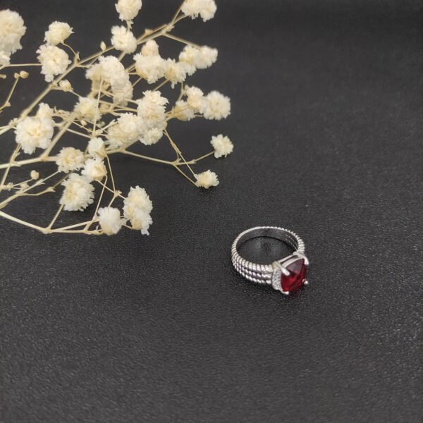 Petite Wheaton&reg; Ring Sterling Silver with Garnets and Diamonds, 10mm - 6