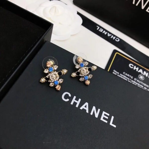 C48668BE-6DE0-D14F-584C-AEAEAEB26D53.jpg cc Earrings