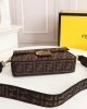 C5AFE5DD-6319-4BA8-1B19-3D9F8B570ECC.jpg Fendi Baguette