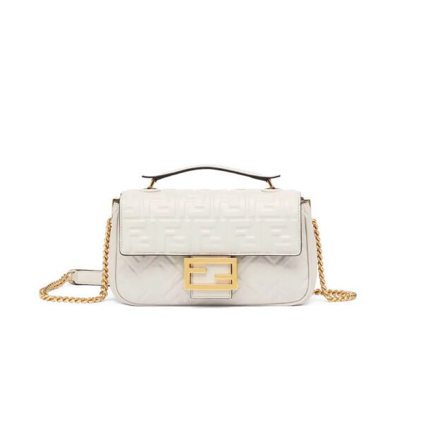 C5D3B0D7-6A6B-C94D-9D34-E30793FC8AAB.jpg Fendi Baguette Chain Midi