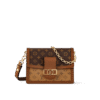 C5EC5943-10C6-07B1-45F2-1FEB9AB66365.png Louis Vuitton M44580 Mini Dauphine