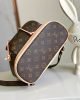 C6D8E4DD-BCB8-6E6C-BAEE-60D9FC97E23F.jpg Louis Vuitton Montsouris PM M11198