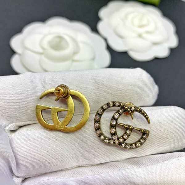 C797F1BC-174F-BA10-D682-87959A3F30A3.jpg Gucci GG Earrings