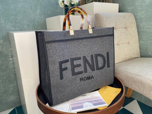 Fendi Sunshine Shopper Large Bag - Large