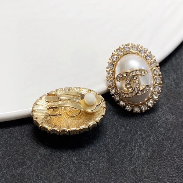 C7BACCE5-D375-BA68-A687-815D2D50FBB5.jpg CC Jewelry New 18