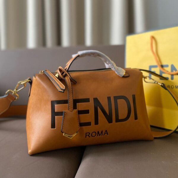 Fendi By The Way Medium - White