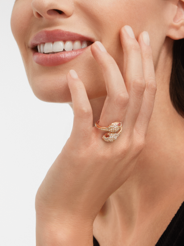 C9362FA7-D484-7198-D10B-BEC80F0891A0.png Next Serpenti Seduttori Ring