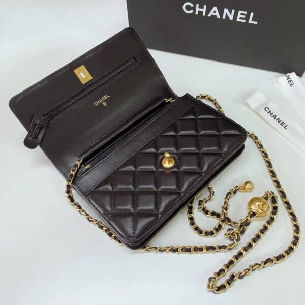 C98DA037-5F88-B63E-3497-5E1D592D2D7D.jpg Chanel W-With -Details On Strap Ap1450 In Lambskin