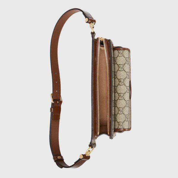 BELT BAG WITH INTERLOCKING G