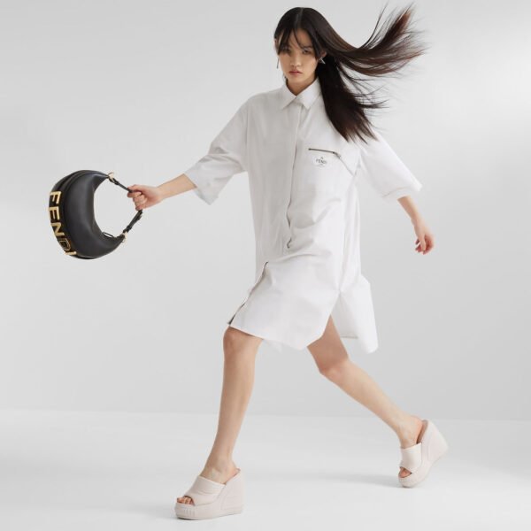 CA102DEC-AA5A-A71B-512C-355A77A0C595.jpg Fendi graphy Small