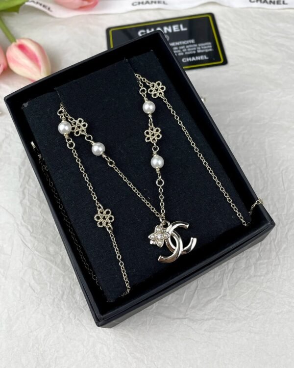 CC Necklace 0017
