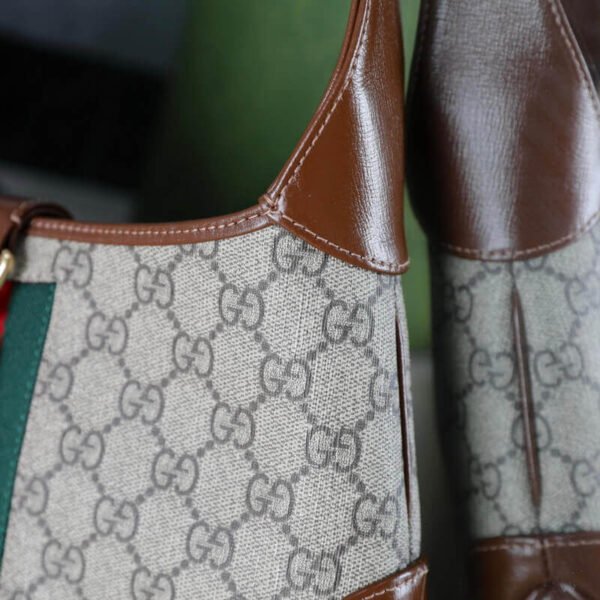 CC534D7D-7DFE-A6F4-6F24-56AC916B1177.jpg Gucci Jackie 1961 Small Shoulder Bag