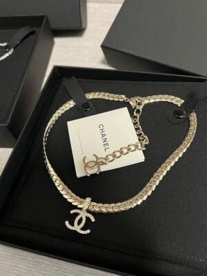 Necklace Choker