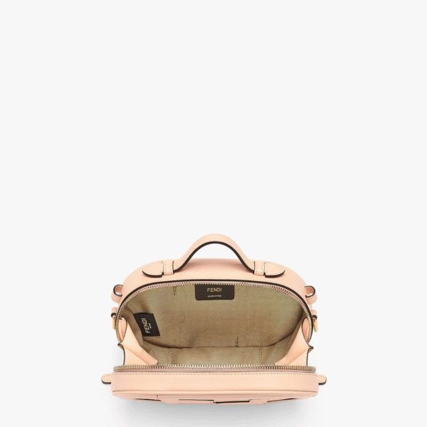 CDC85E4D-160D-F232-F31C-366FA80162D0.png Fendi O'Lock Mini Camera Case