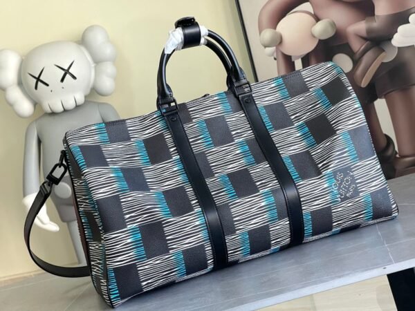 CE510B32-D58D-823E-42F5-7160457B76A1.jpg Louis Vuitton M23771 Keepall Bandoulière 50