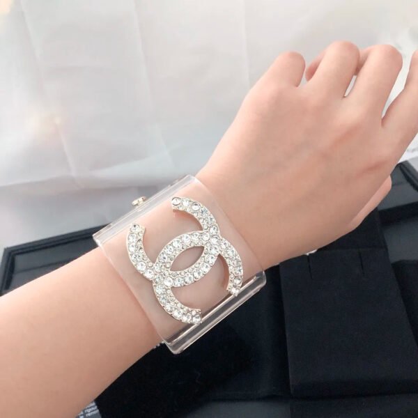 D1FF3E7A-8AF1-9E58-A830-500A3F097E1A.jpg CC Bracelet 0026