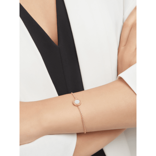 D208385B-88C7-6E08-9CBA-D5C8B0F8BB49.png BRACELET