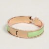 D23AE008-D7E0-B2B0-9BEC-30514B105A05.jpg Hermes Clic H bracelet