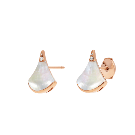 D3347161-B44E-97BF-7246-01C81526E949.png DIVAS DREAM EARRINGS