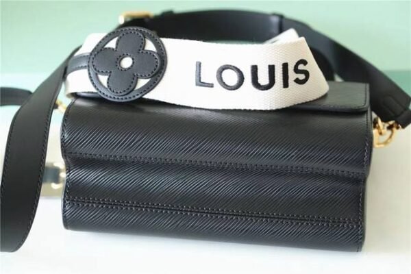 D6E6BB64-56F1-8554-65DF-7904F734A52A.jpg Louis Vuitton M24765 TWIST Medium Handbag