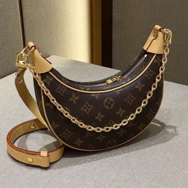 D76A7DD0-EC90-CB48-2799-B31AB485B8CB.jpg Louis Vuitton M81098 Loop