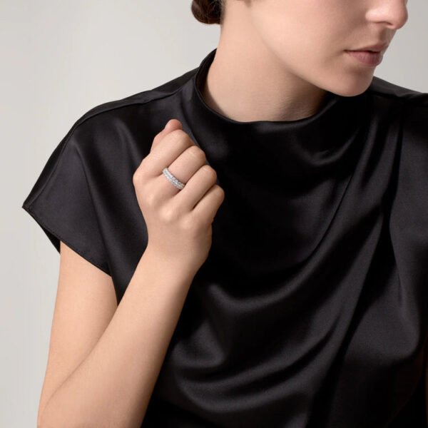 BRODERIE DE WEDDING BAND