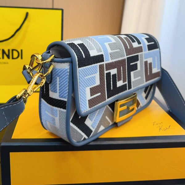 Fendi Baguette Mini