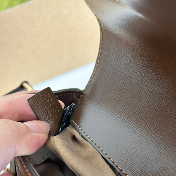 DA891841-CCA7-B609-93EC-D25356F1A715_22393e8a-dfce-47c2-a2ed-ddd7606fde29.jpg Horsebit 1955 small shoulder bag